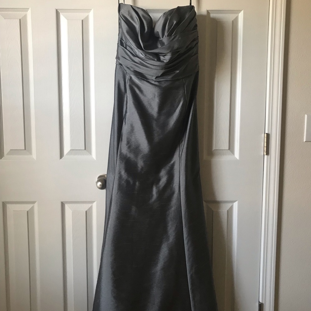 WTOO Mermaid-style Bridesmaid Dress